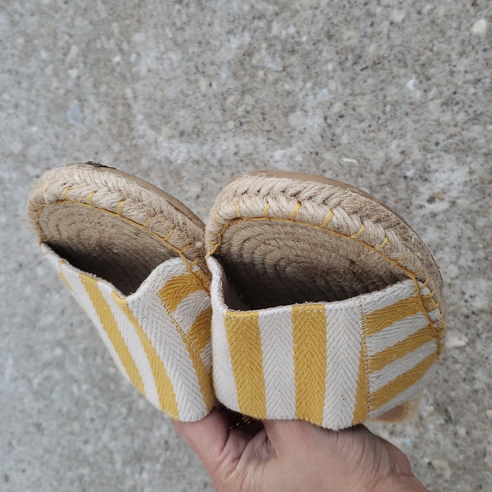 Gap Canvas Espadrille Stripes Slide Sandals Size 9 Coastal Beachy Yellow White - Picture 7 of 12